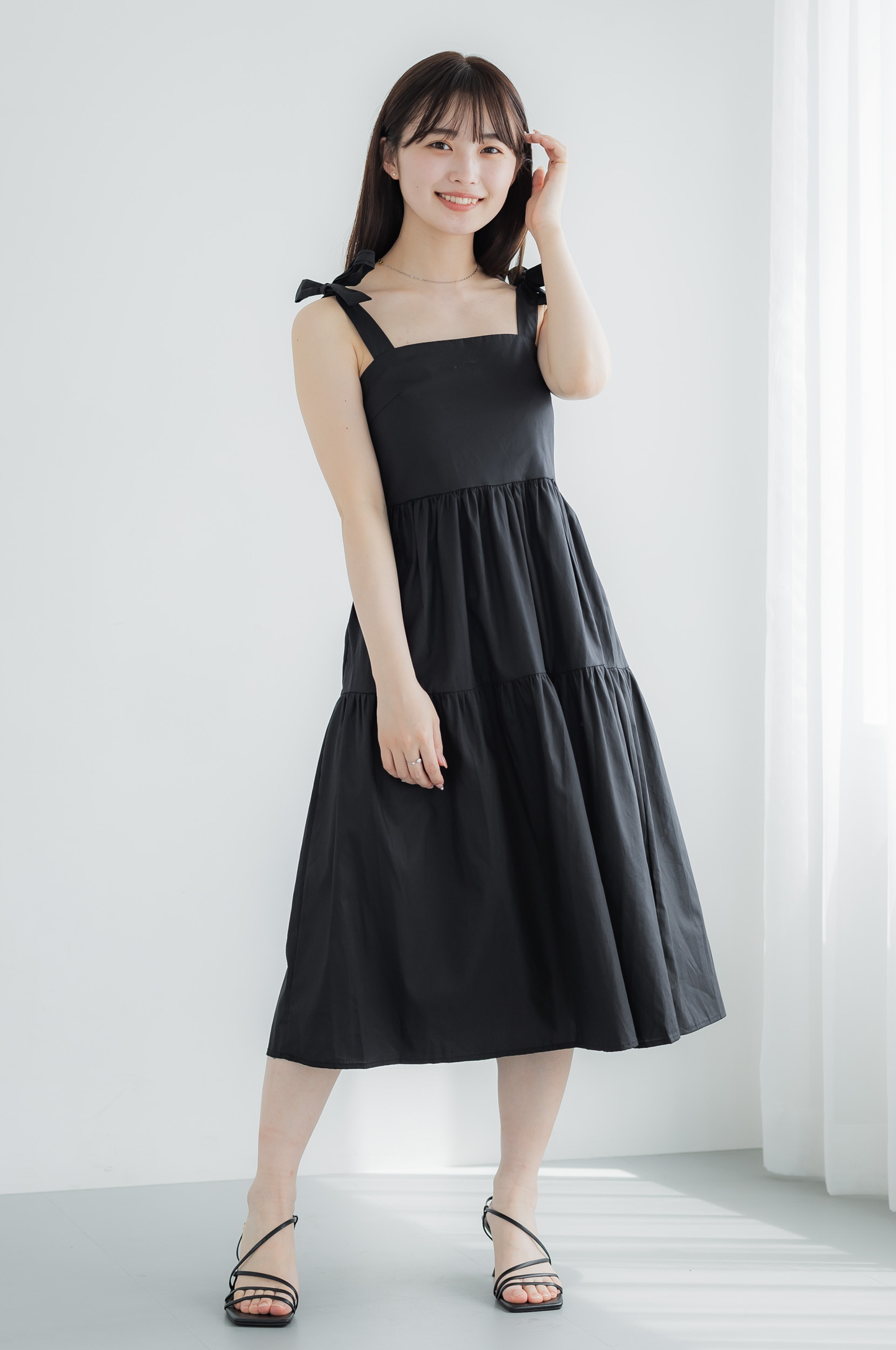 Shoulder ribbon tiered dress