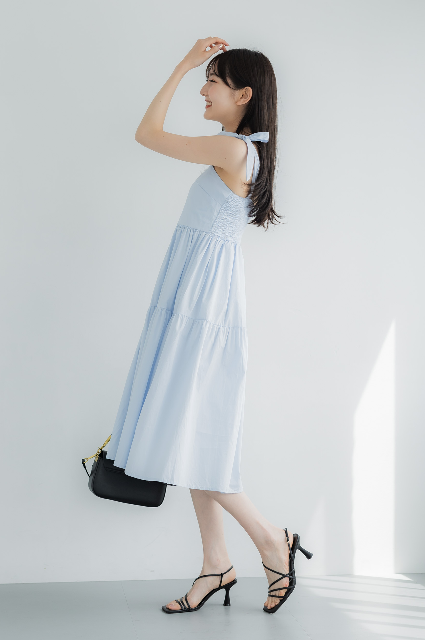 Shoulder ribbon tiered dress